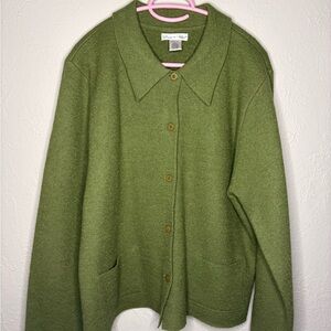Dean & White Pea Green Wool Sweater/Cardigan